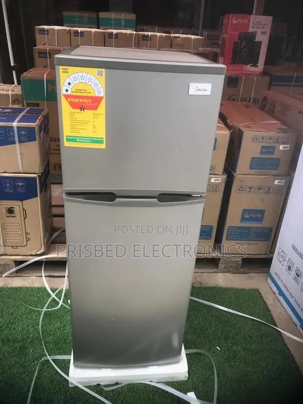 Goldstar Durable Double Door Fridge 139 Litres · Photo 1