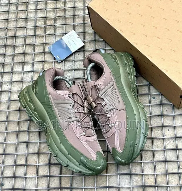Nike Zoom Vomero · Photo 1