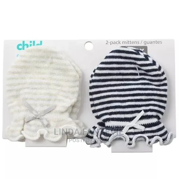 2 Pairs Baby Hand Mittens · Photo 1