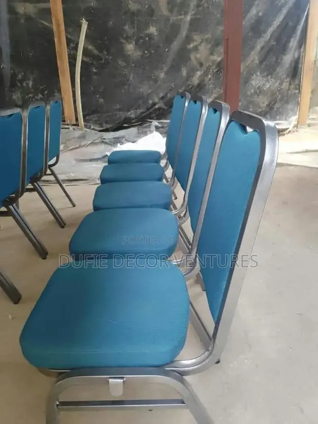 Auditoriums Chair Available · Photo 1