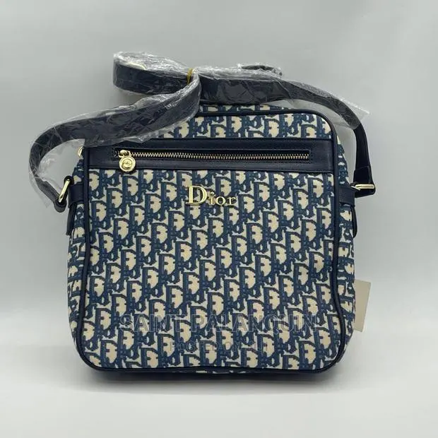 Dior Side Bags · Photo 1