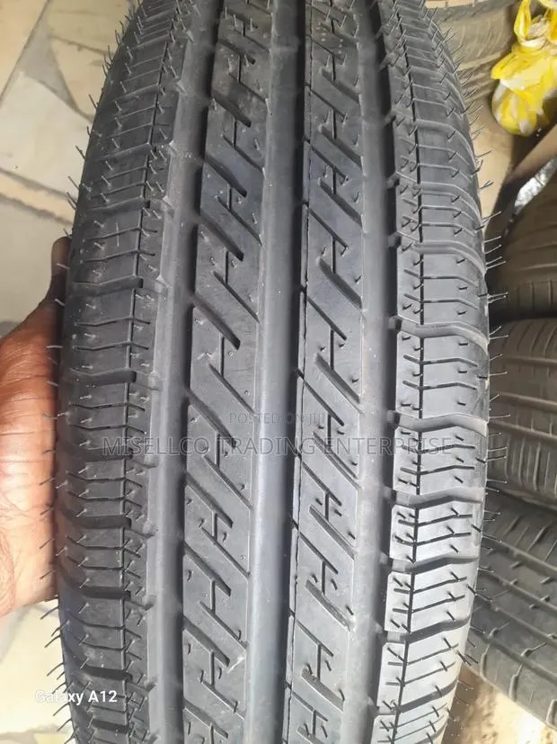 Car Tires 185/70r14 · Photo 1