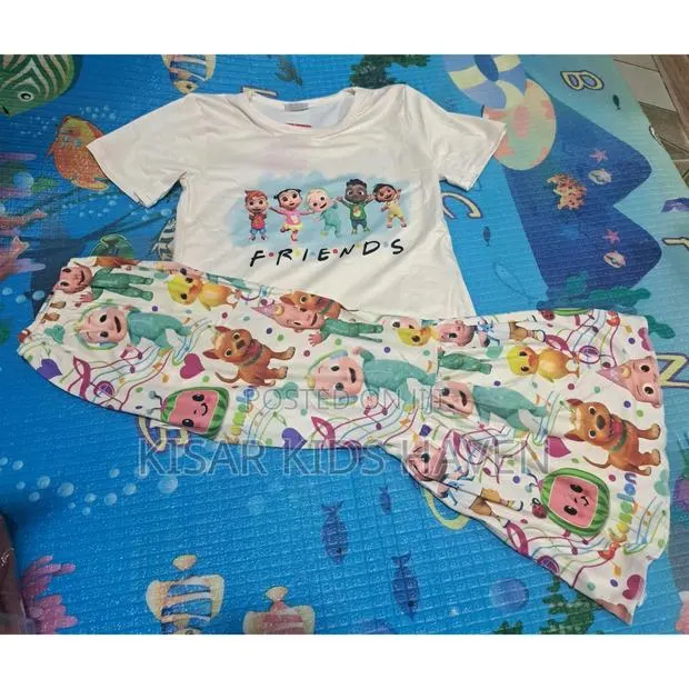Cocomelon and Friends Top and Down 3 to 4, 4 to 5 Years · Photo 1