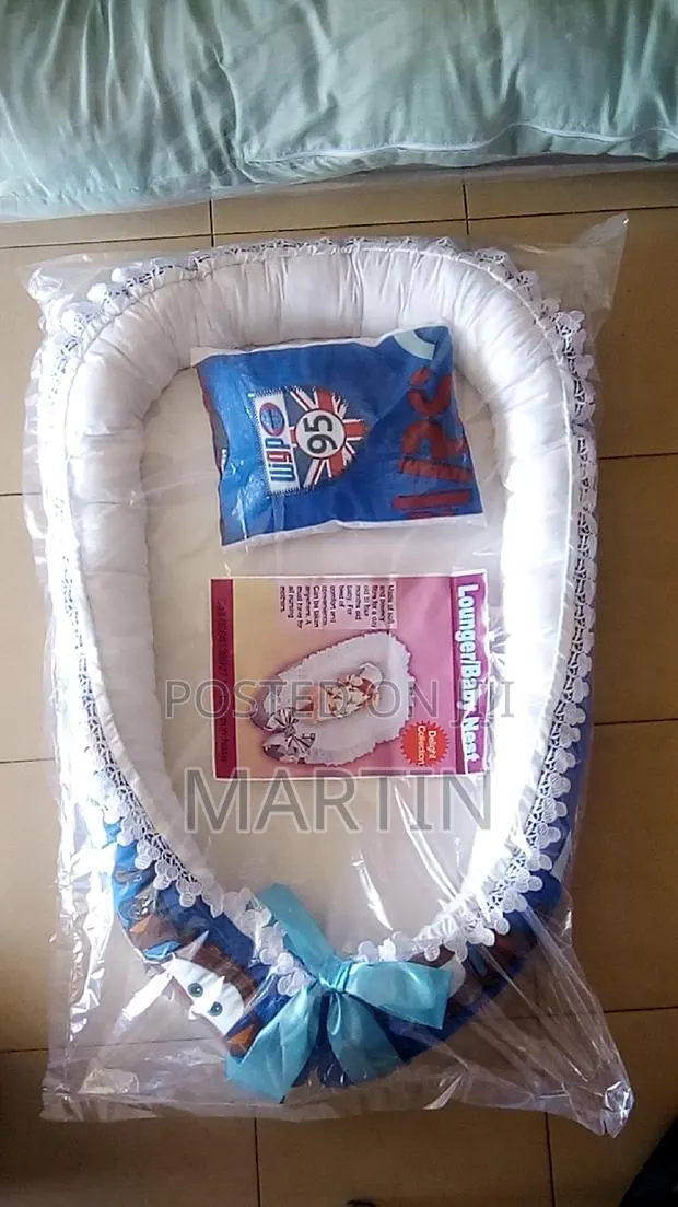 Baby Nest Lounger · Photo 2
