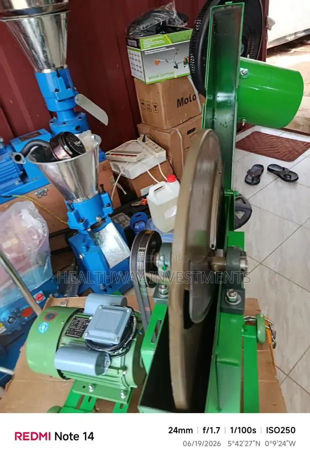 Plantain and Straw Cutter · Photo 8