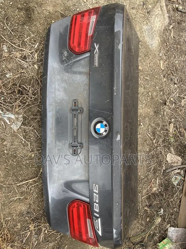 BMW 328i XDRIVE Home Use Boot · Photo 1