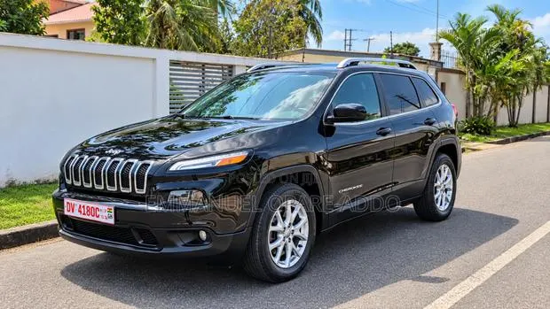 Jeep Cherokee Latitude FWD 2016 Black · Photo 1