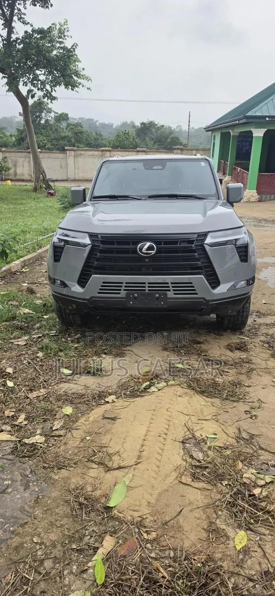 Lexus GX 550 Overtrail 2024 · Photo 6