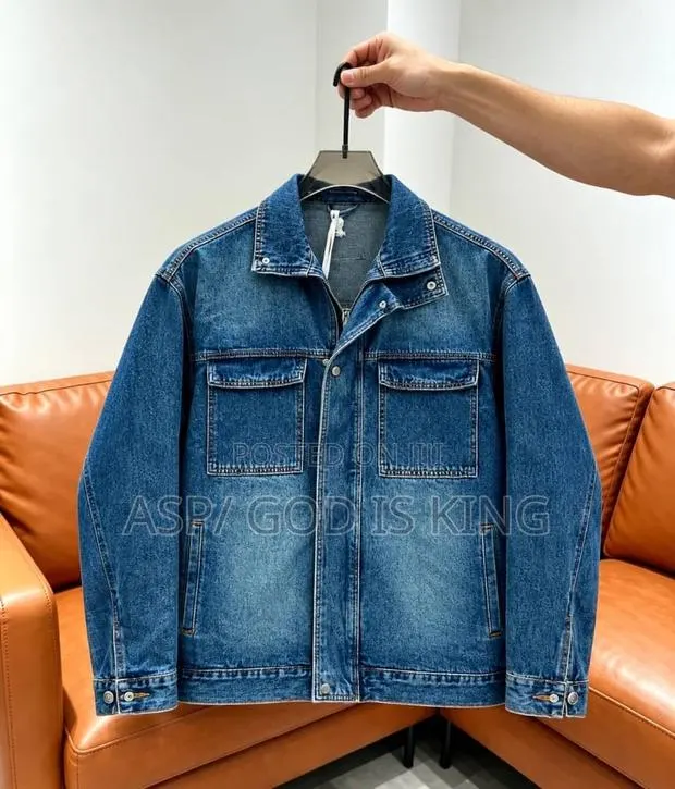 Jeans Jackets · Photo 1