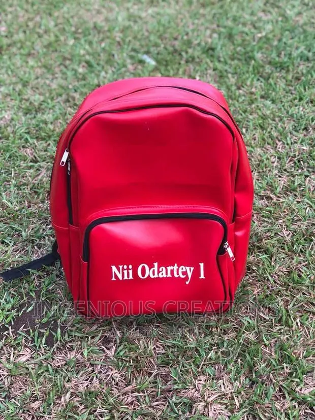 Customized Backpacks · Photo 1