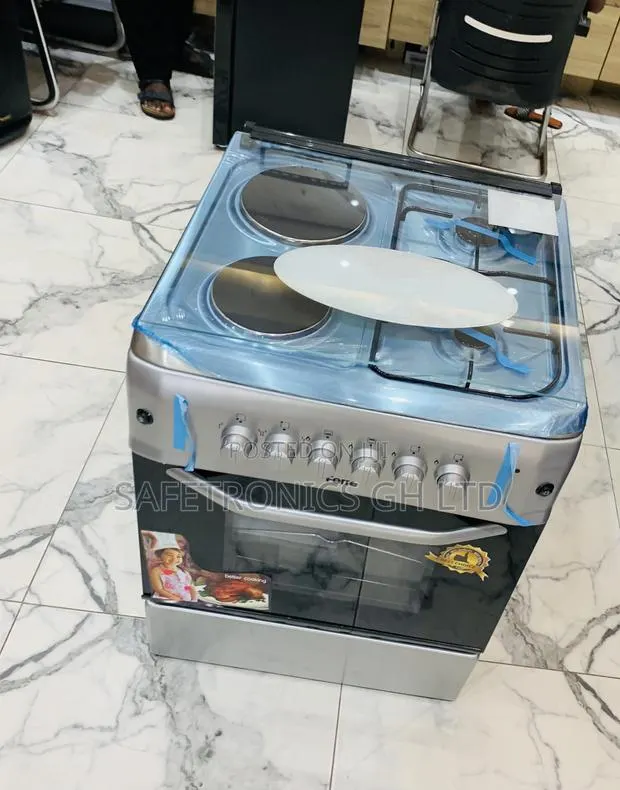 Get Massive Grey Ferre 2 Gas + 2 Electric (60x60) Cooker · Photo 1