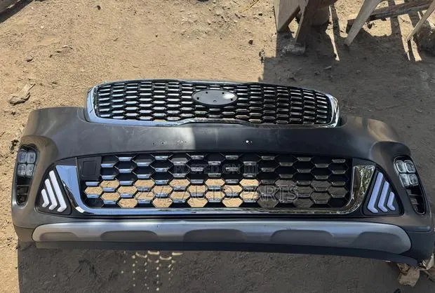 Kia Sorento 2017 - 2020 Facelift Bumper · Photo 1