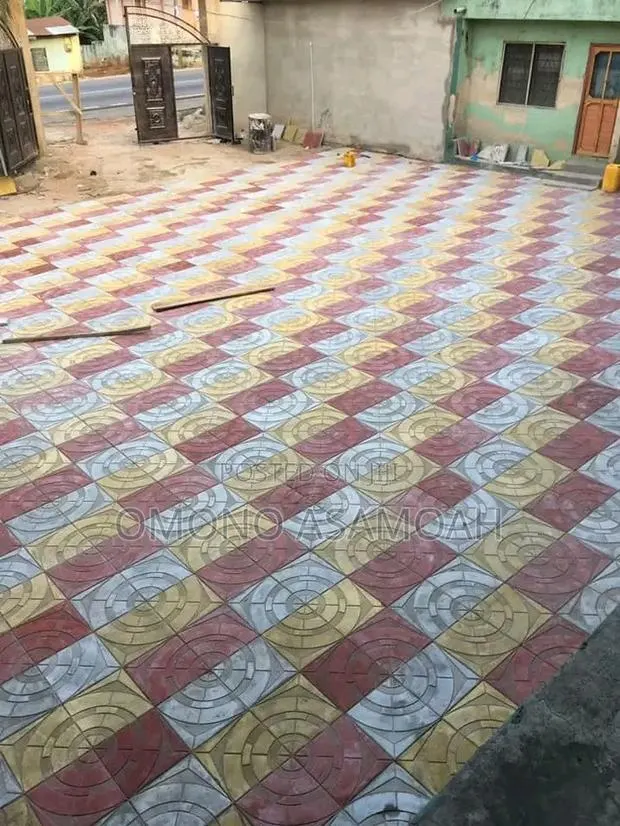 Pavement Tiler · Photo 1