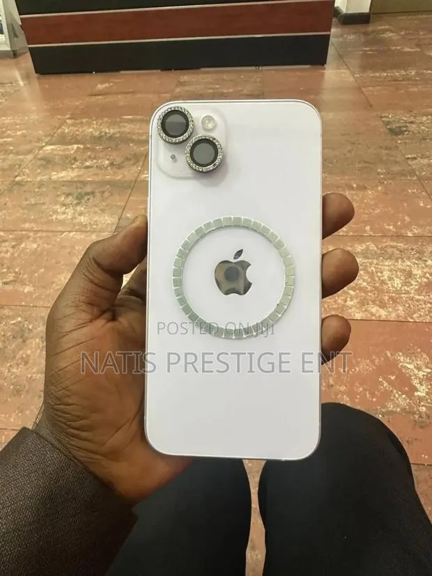 Apple iPhone 14 Plus 256 GB Silver · Photo 1