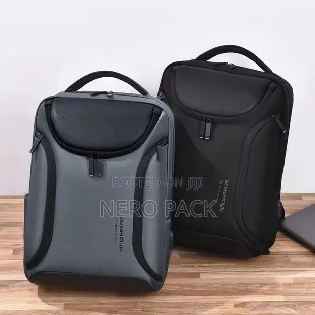 Smart Travel Backpack · Photo 1