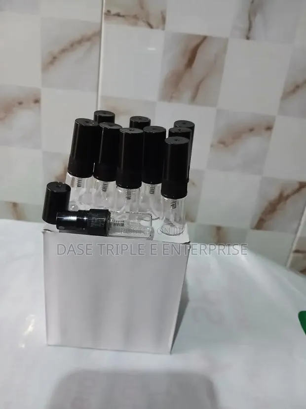 2ml Spray Sample Bottle · Photo 1