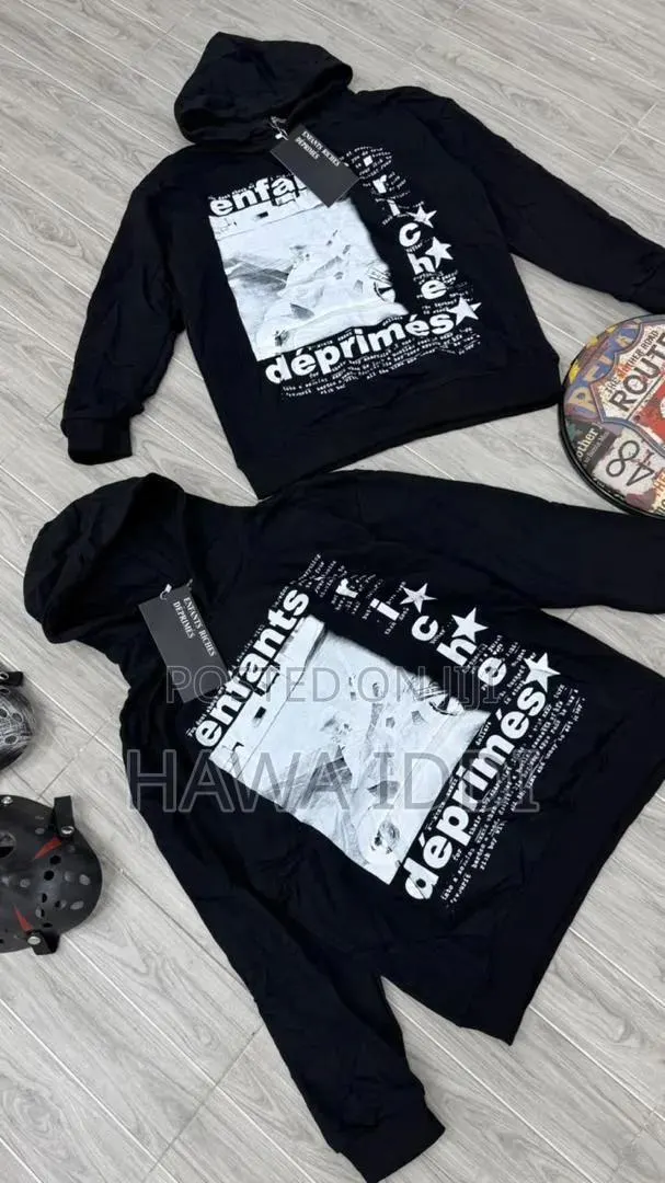 Unisex Hoodies · Photo 1