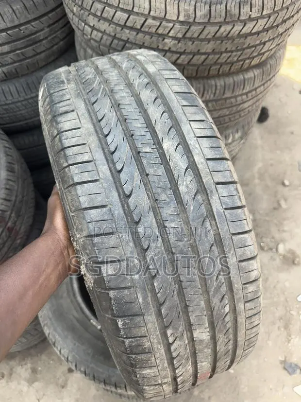 215/60r16 Home Used · Photo 1
