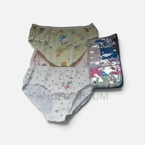 Girl's Cotton Panties · Photo 1