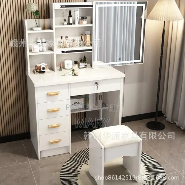 Big Size Vanity Dresser Set · Photo 1