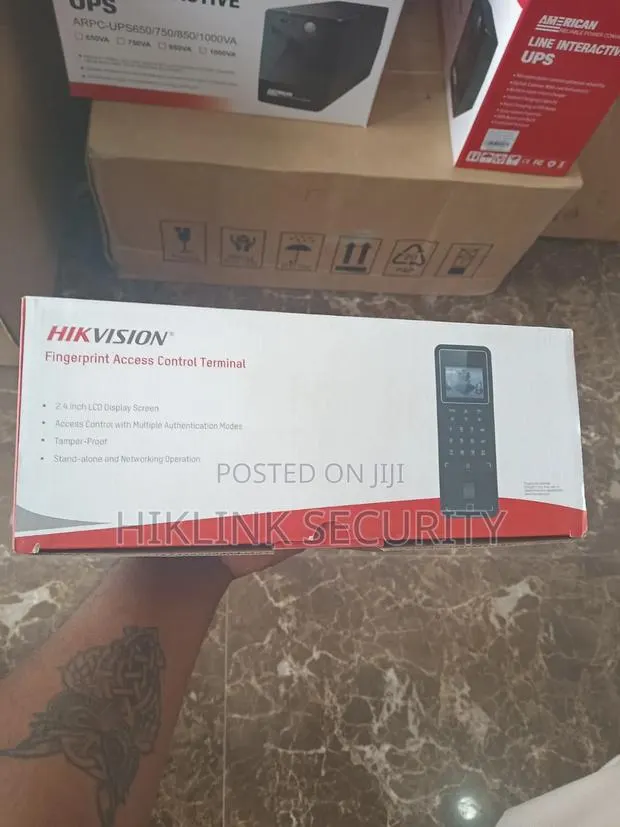 Hikvision Fingerprint Access Control · Photo 1