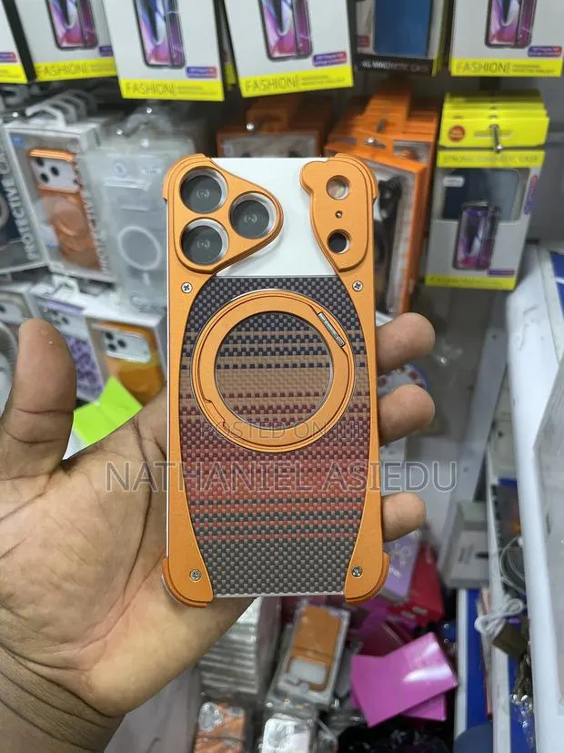 Phoenix Armor 360° Designed for the iPhone 17 Pro Max. · Photo 1