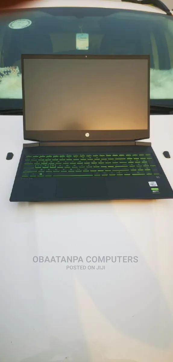 Laptop HP Pavilion 15 8GB Intel Core I5 SSD 256GB · Photo 1