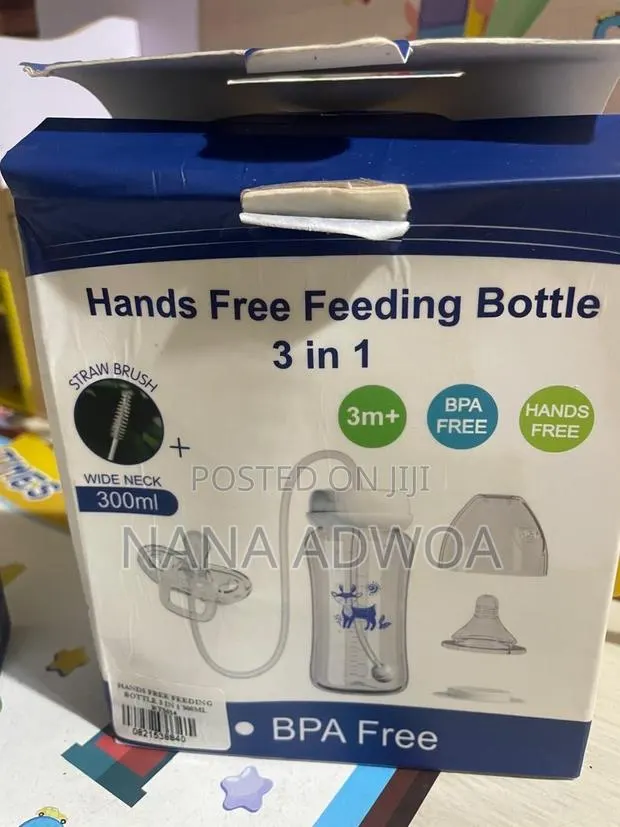 Hands Free Feeding Bottle 3 in 1 · Photo 1