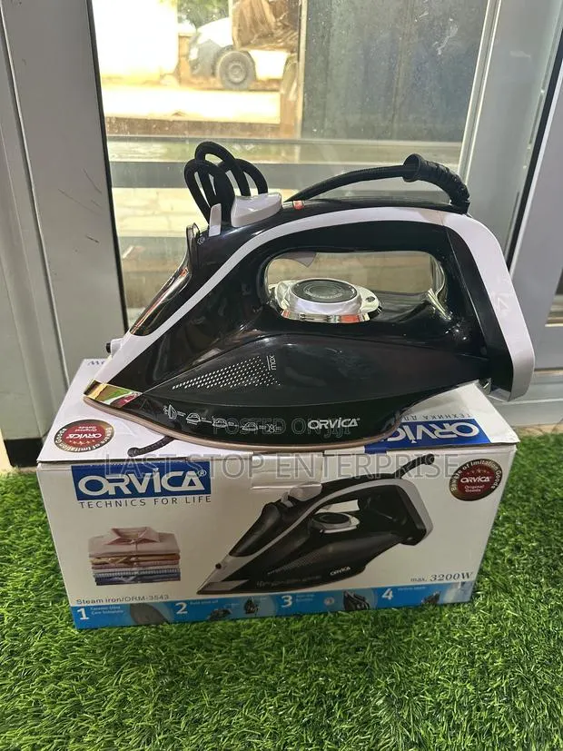 Quality and Classic Electric Steam Iron · Photo 1