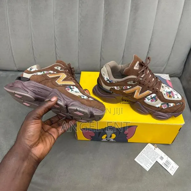 New Balance 9060 X Atmos Pink Sneakers Available(Location:Adum Kumasi) · Photo 1