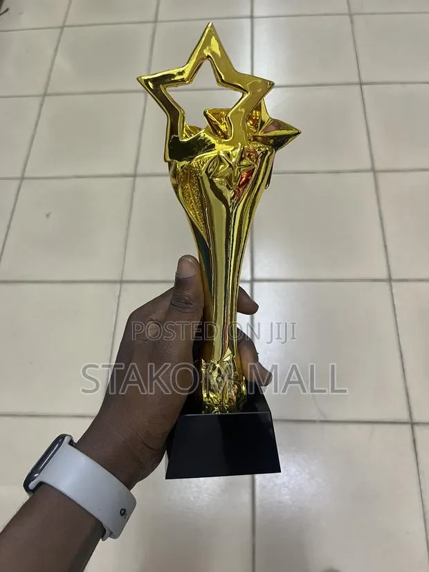 Award Plaque - Gold · Photo 1