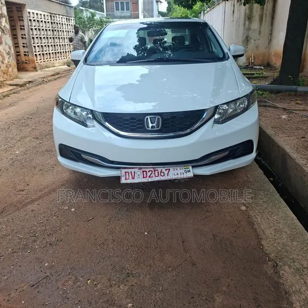 Honda Civic EX 4dr Sedan (1.8L 4cyl CVT) 2015 White · Photo 1