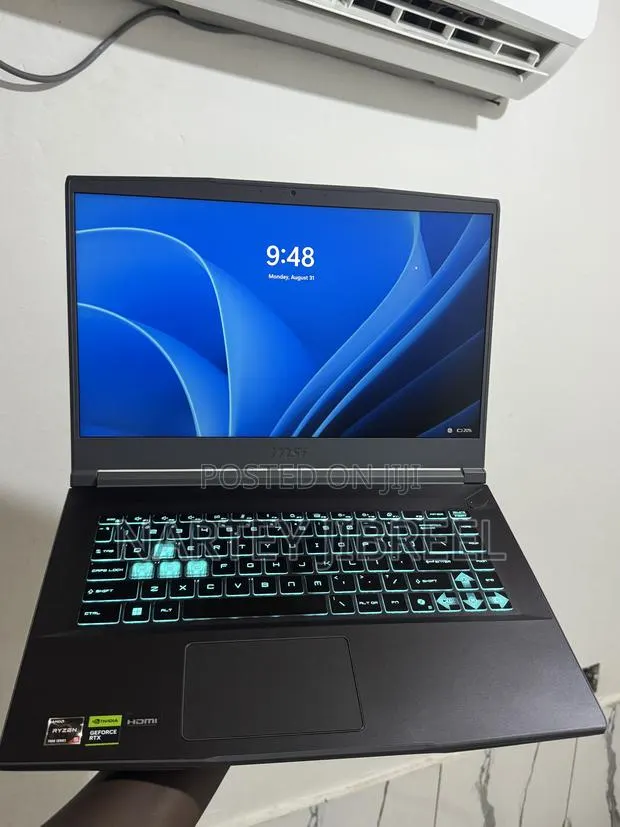 New Laptop MSI GF75 Thin 8GB AMD Ryzen 5 SSD 512GB · Photo 1