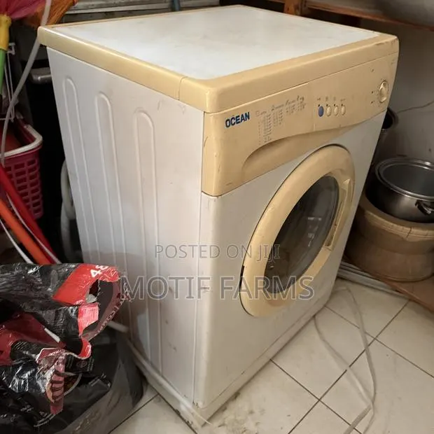 Ocean Front Load Washing Machine · Photo 1