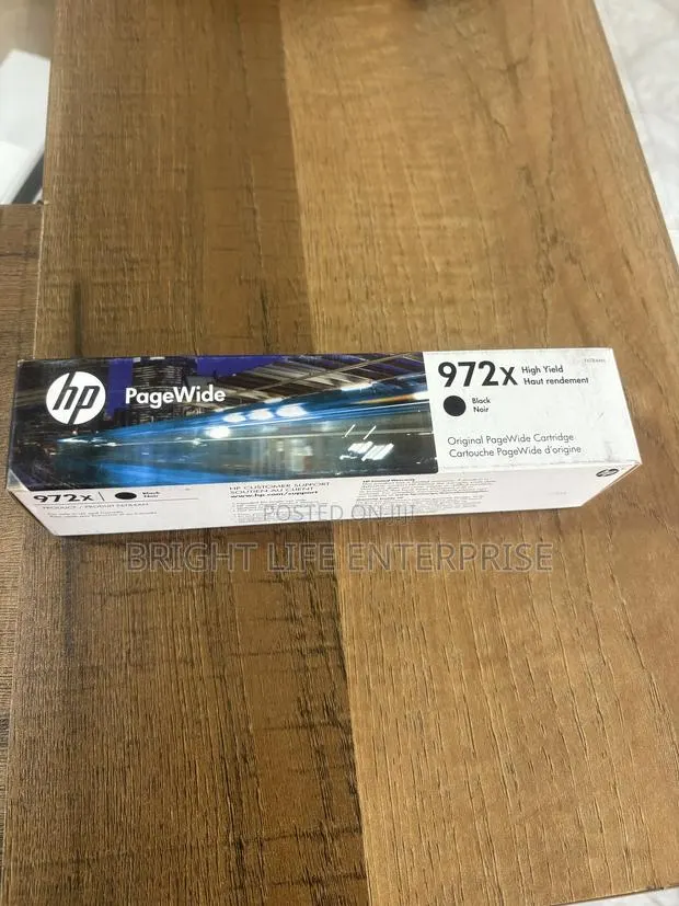 HP 972X PageWide Cartridge High Yield Black Ink · Photo 1