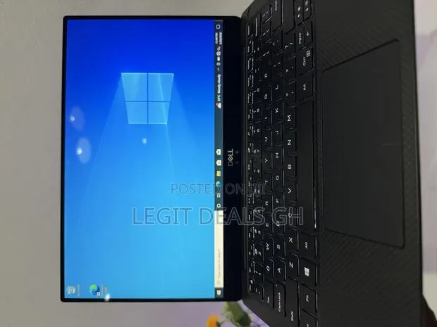 Laptop Dell XPS 13 9350 8GB Intel Core i5 SSD 128GB · Photo 1