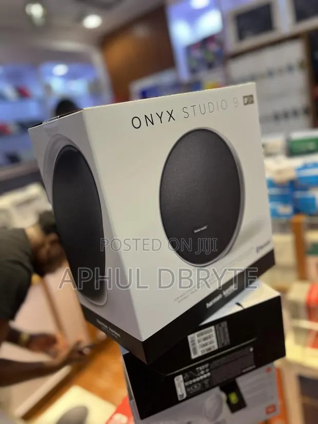 Onyx Studio 9 · Photo 1