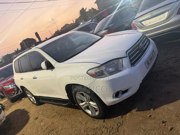 Toyota Highlander Limited 2010 White · Photo 1