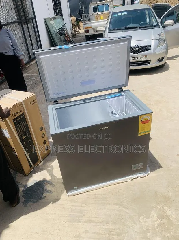 Best Buy for Less 198l Chest Freezer Single Door Samsung Grey · Photo 1
