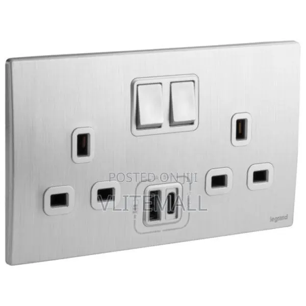 Lg 281136bb Mallia Bs 2g Sw. Socket 13a W/Usb A+C · Photo 1