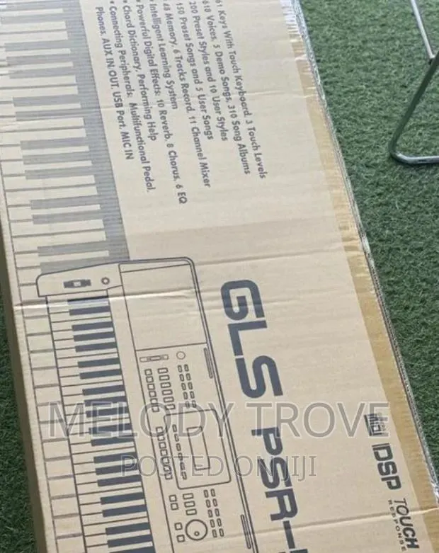 GLS PSR 500 61key Touch Response/Midi Keyboard · Photo 1