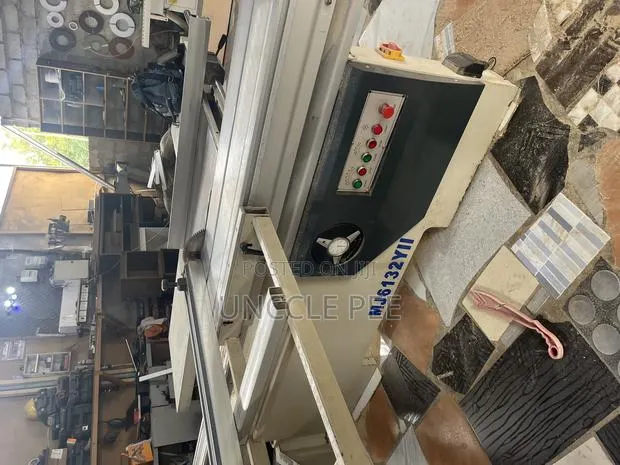 Fairly Use Table Saw Cutting Machine · Photo 1