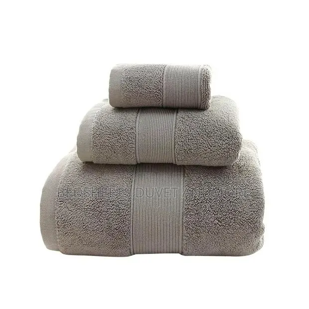 Grey Towel Set · Photo 1
