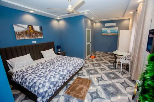 Hotel For Sale 15 Bedroom At Kasoa Cp · Photo 1