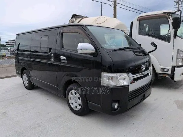 Toyota HiAce 2014 Black · Photo 1