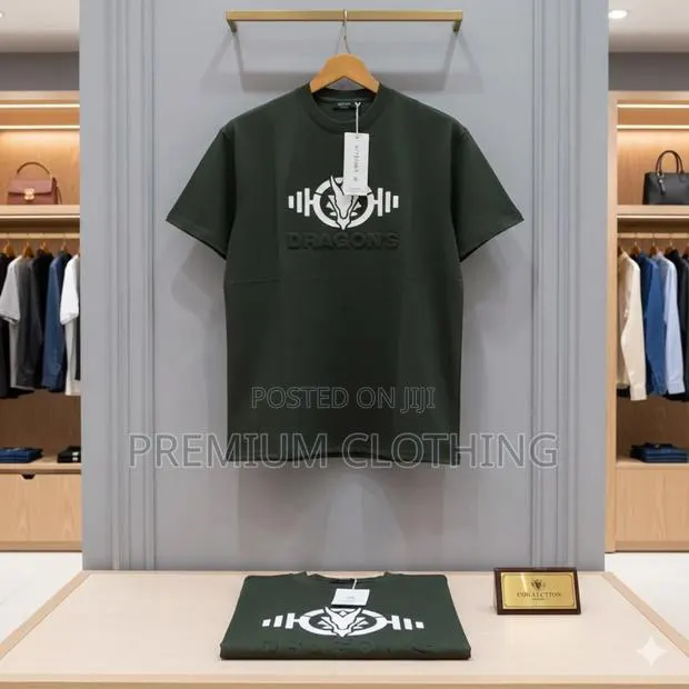 Casual Round Neck · Photo 1