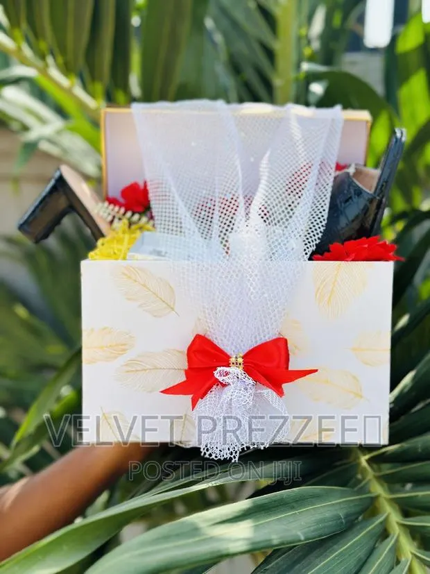 Birthday Package For A Girlfriend · Photo 1