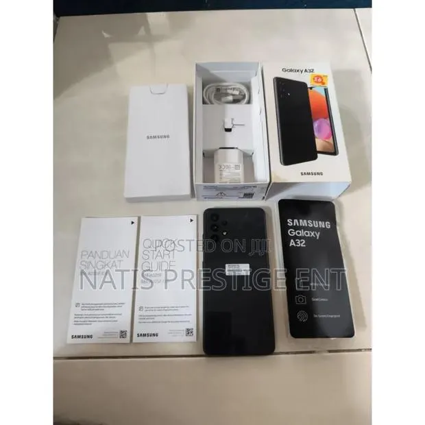 New Samsung Galaxy A32 128 GB Black · Photo 1