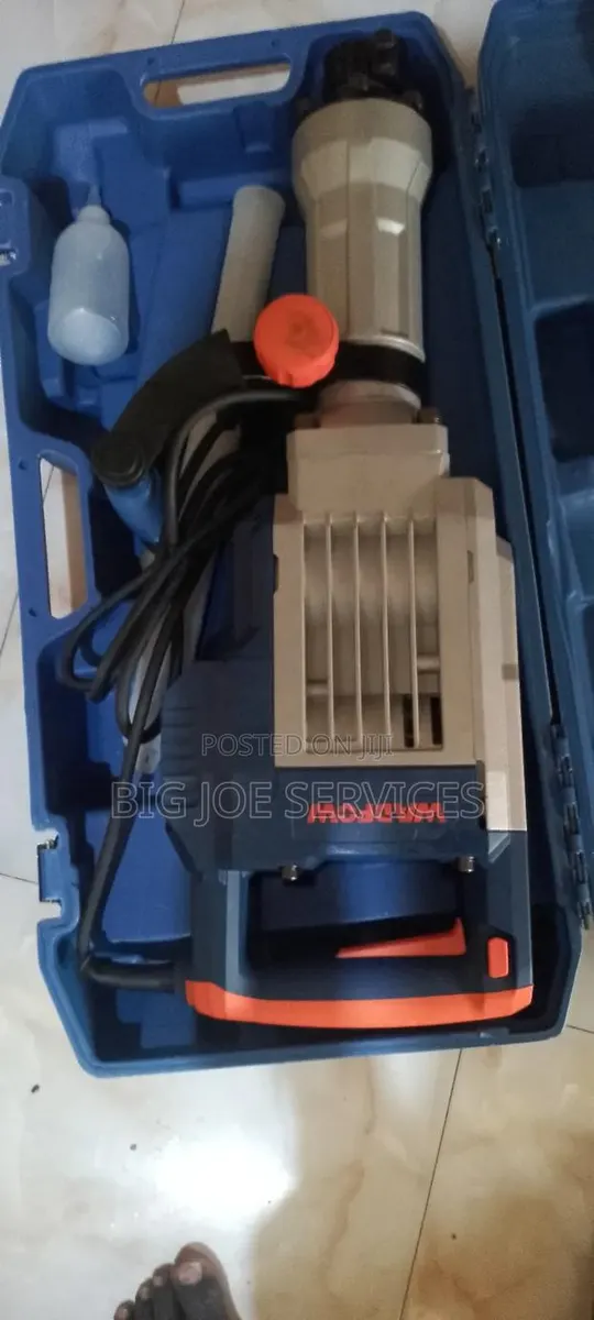 Jack/Demolition Hammer for Concrete Rental · Photo 1