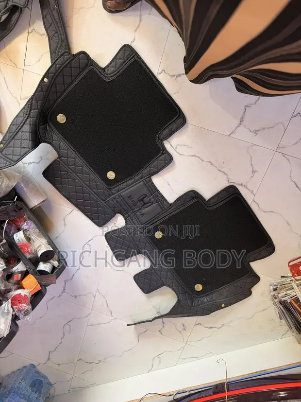 3D 360 Floor Mat for Honda Accord, Civic, CRV , HRV · Photo 1